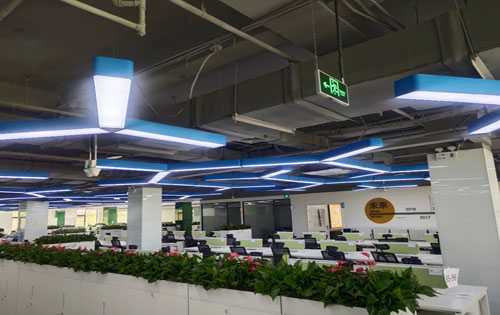 星城国际大厦实拍图3